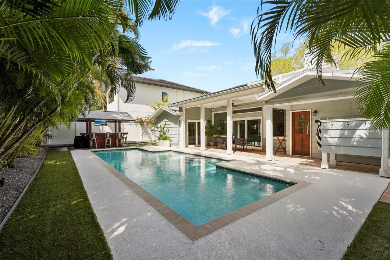 1920 Wisteria Street, Sarasota, FL 34239 Photo