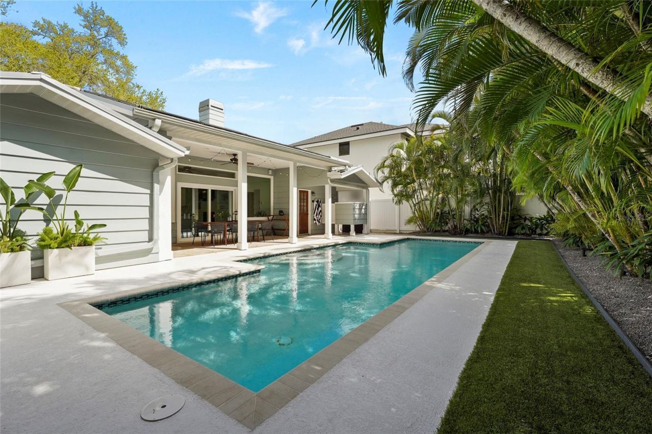 1920 Wisteria Street, Sarasota, FL 34239 Photo