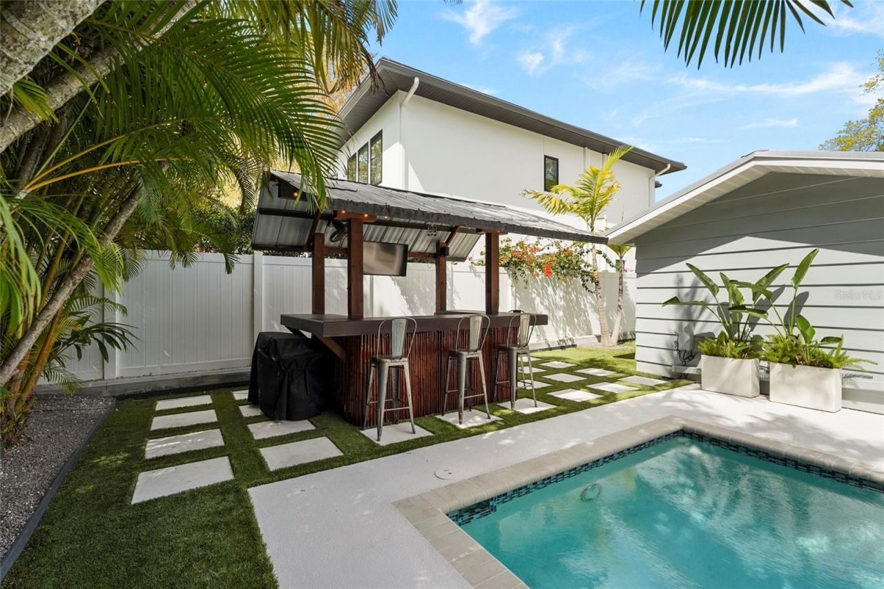 1920 Wisteria Street, Sarasota, FL 34239 Photo