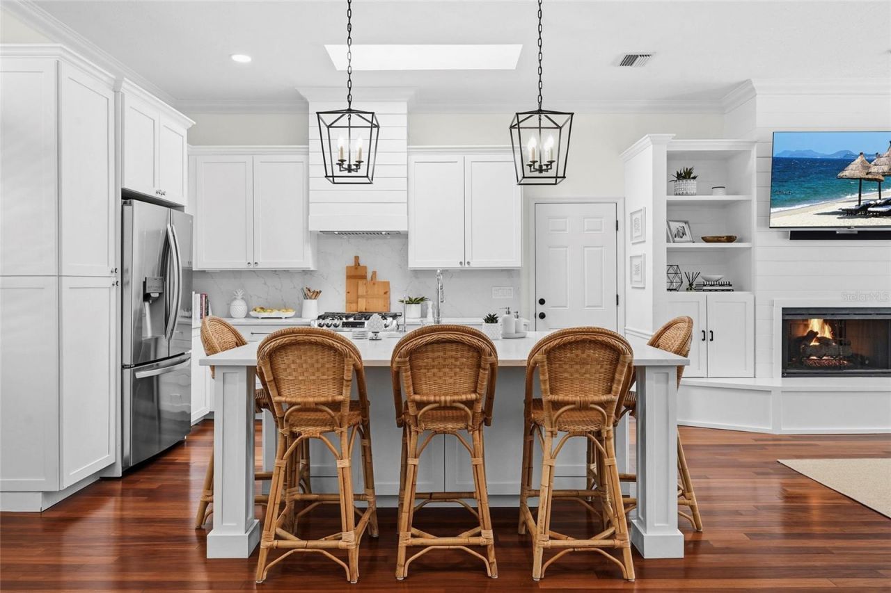 1920 Wisteria Street, Sarasota, FL 34239 Photo