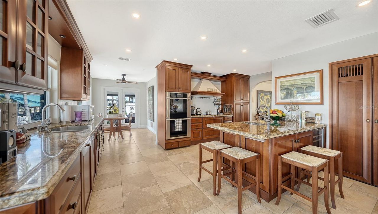 10432 Spoonbill Road W, Bradenton, FL 34209 Photo