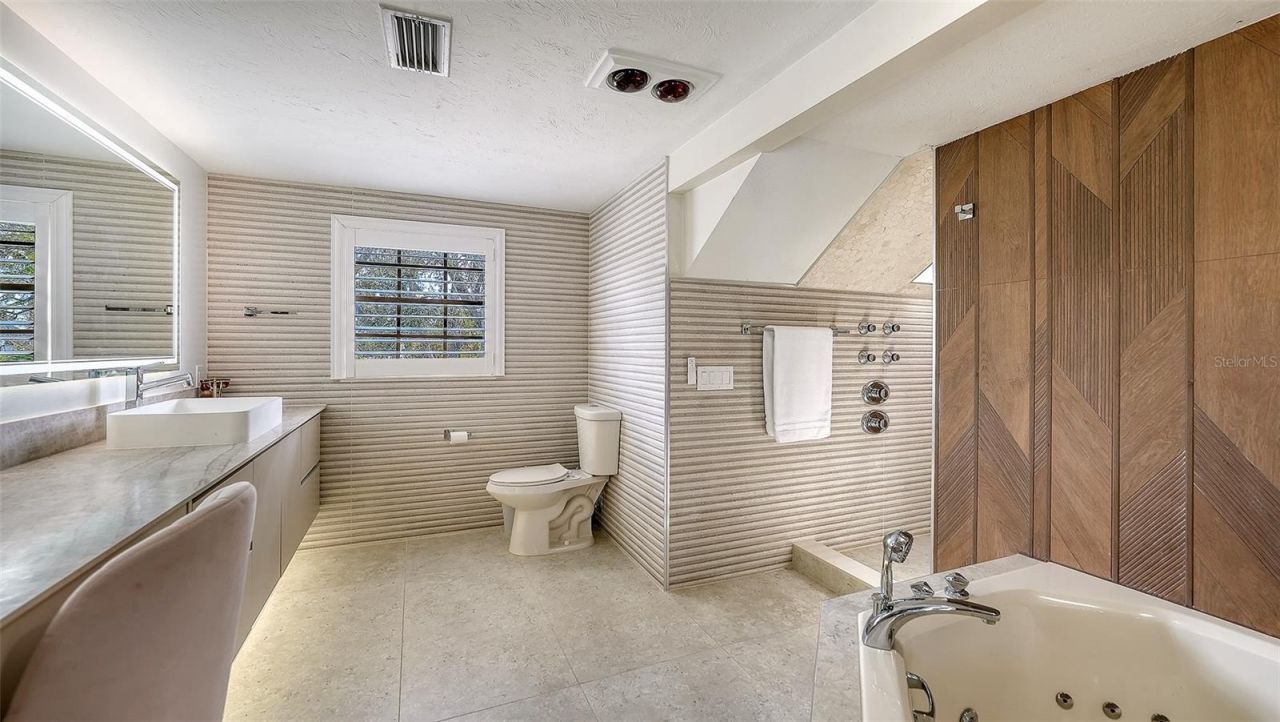 10432 Spoonbill Road W, Bradenton, FL 34209 Photo