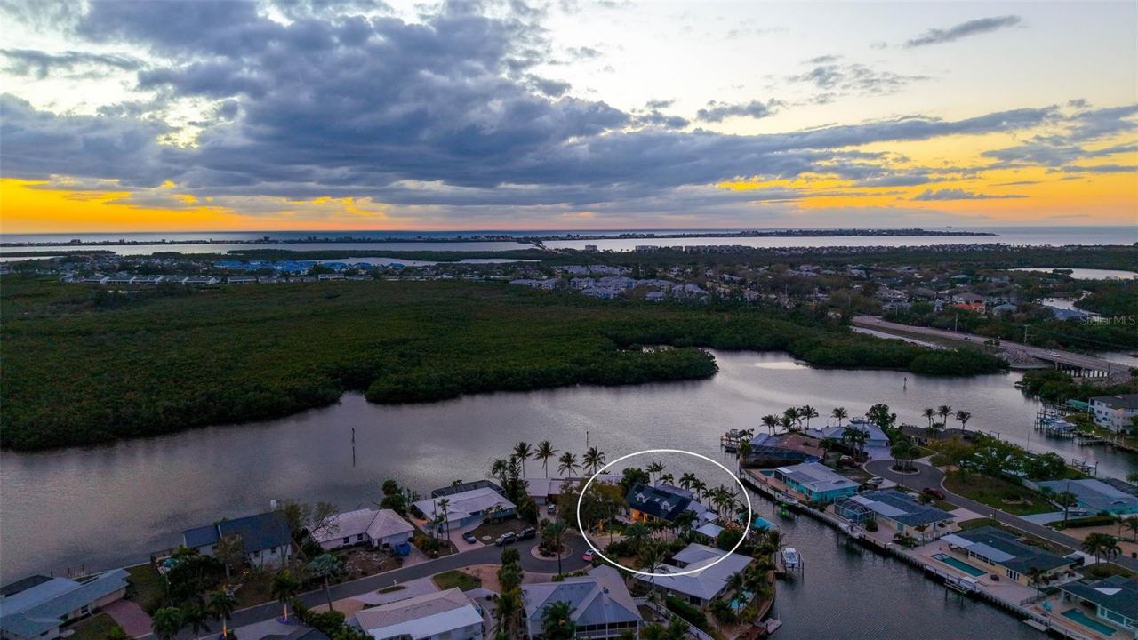 10432 Spoonbill Road W, Bradenton, FL 34209 Photo