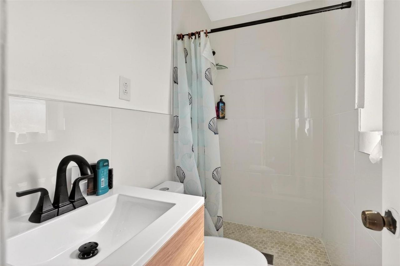 410 Santiago Avenue, Orlando, FL 32807 Photo