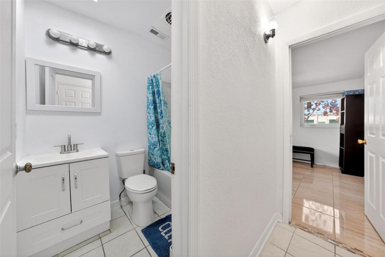 410 Santiago Avenue, Orlando, FL 32807 Photo