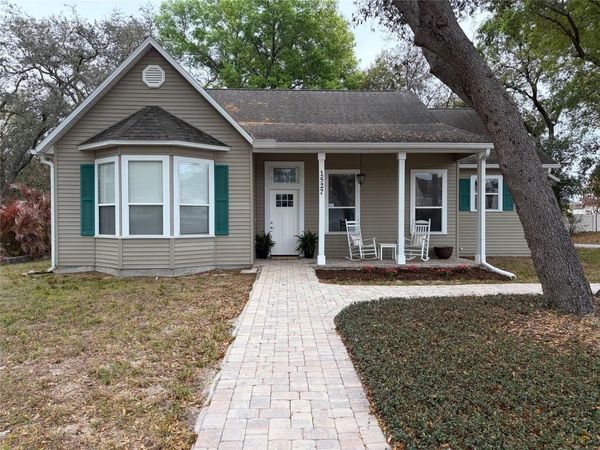 1527 DESS DRIVE , ORLANDO, FL 32818