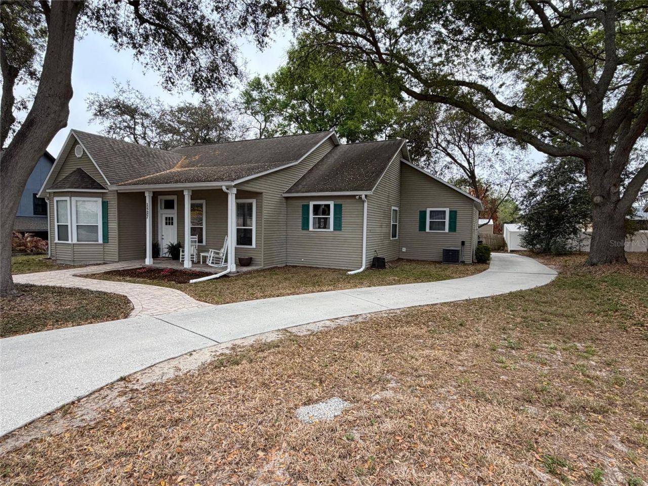 1527 Dess Drive , Orlando, FL 32818 Photo