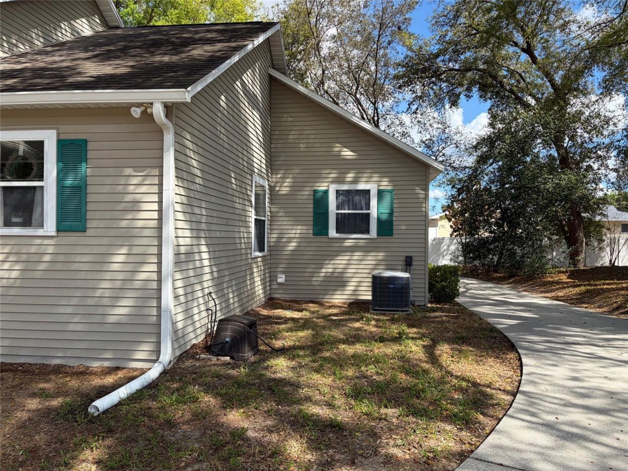 1527 Dess Drive , Orlando, FL 32818 Photo