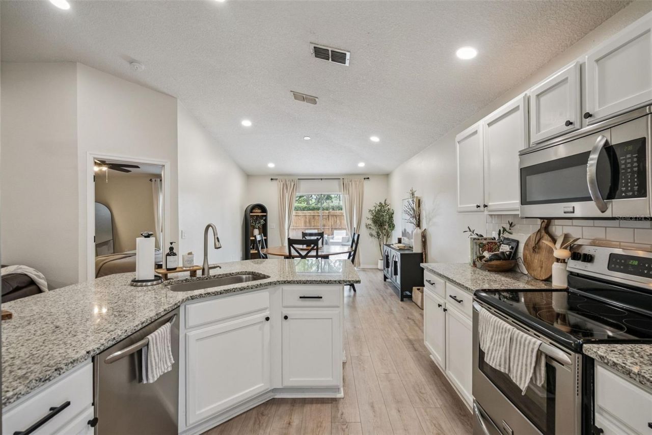 4791 Willamette Circle , Orlando, FL 32826 Photo