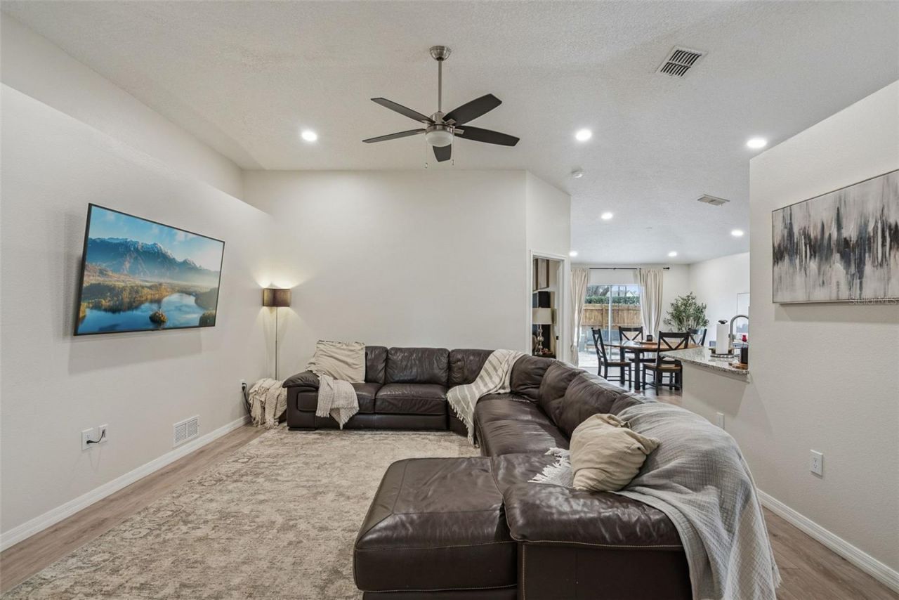 4791 Willamette Circle , Orlando, FL 32826 Photo