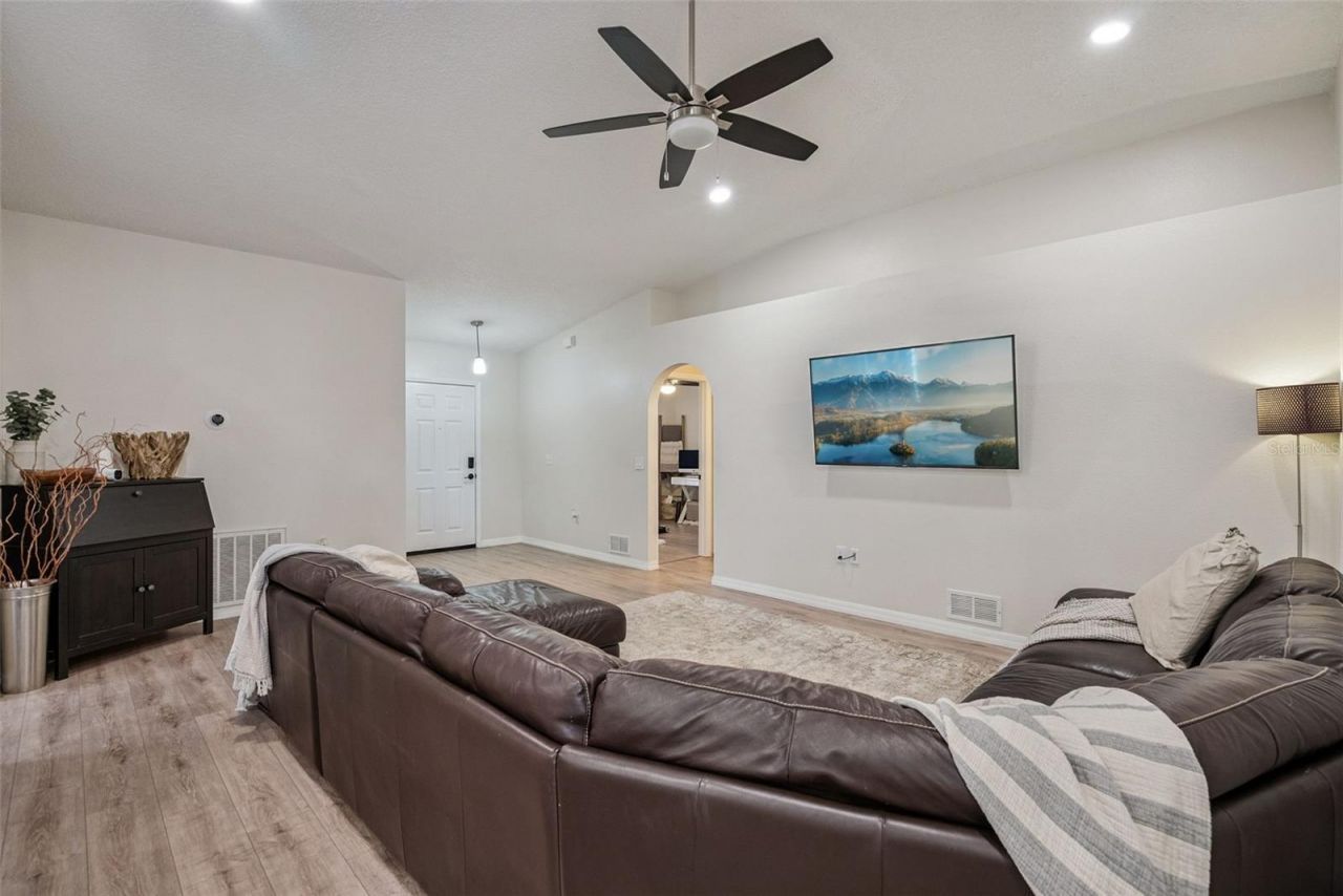 4791 Willamette Circle , Orlando, FL 32826 Photo