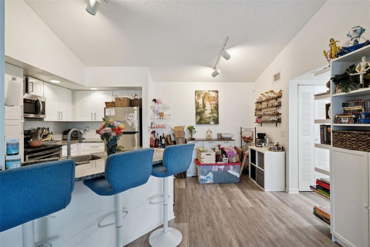 4642 Commander Drive , Unit 938, Orlando, FL 32822 Photo