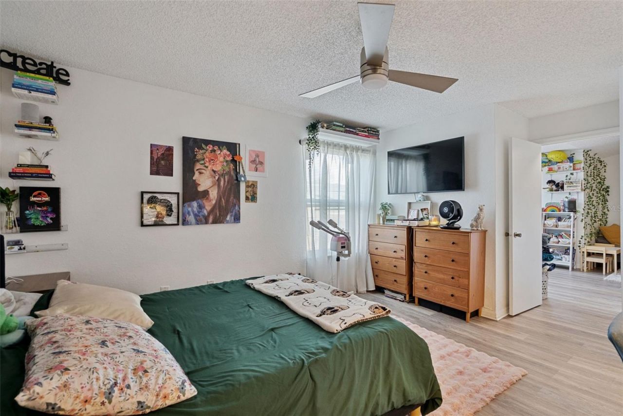 4642 Commander Drive , Unit 938, Orlando, FL 32822 Photo