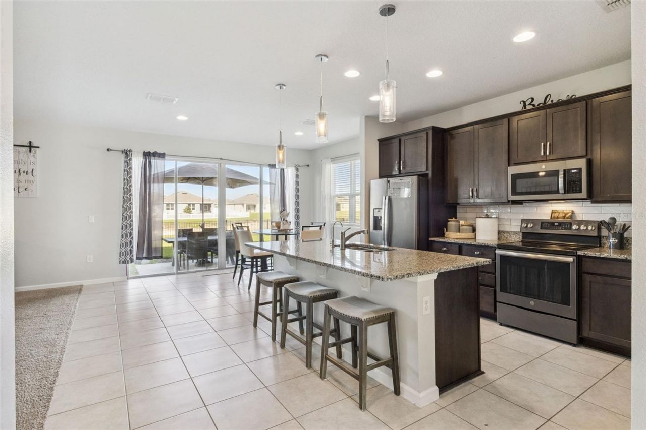 252 Summershore Drive , Auburndale, FL 33823 Photo