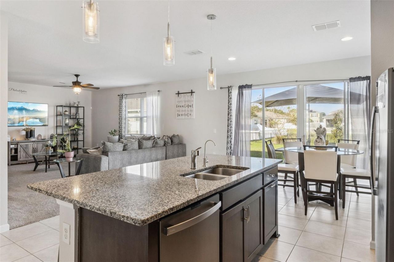 252 Summershore Drive , Auburndale, FL 33823 Photo