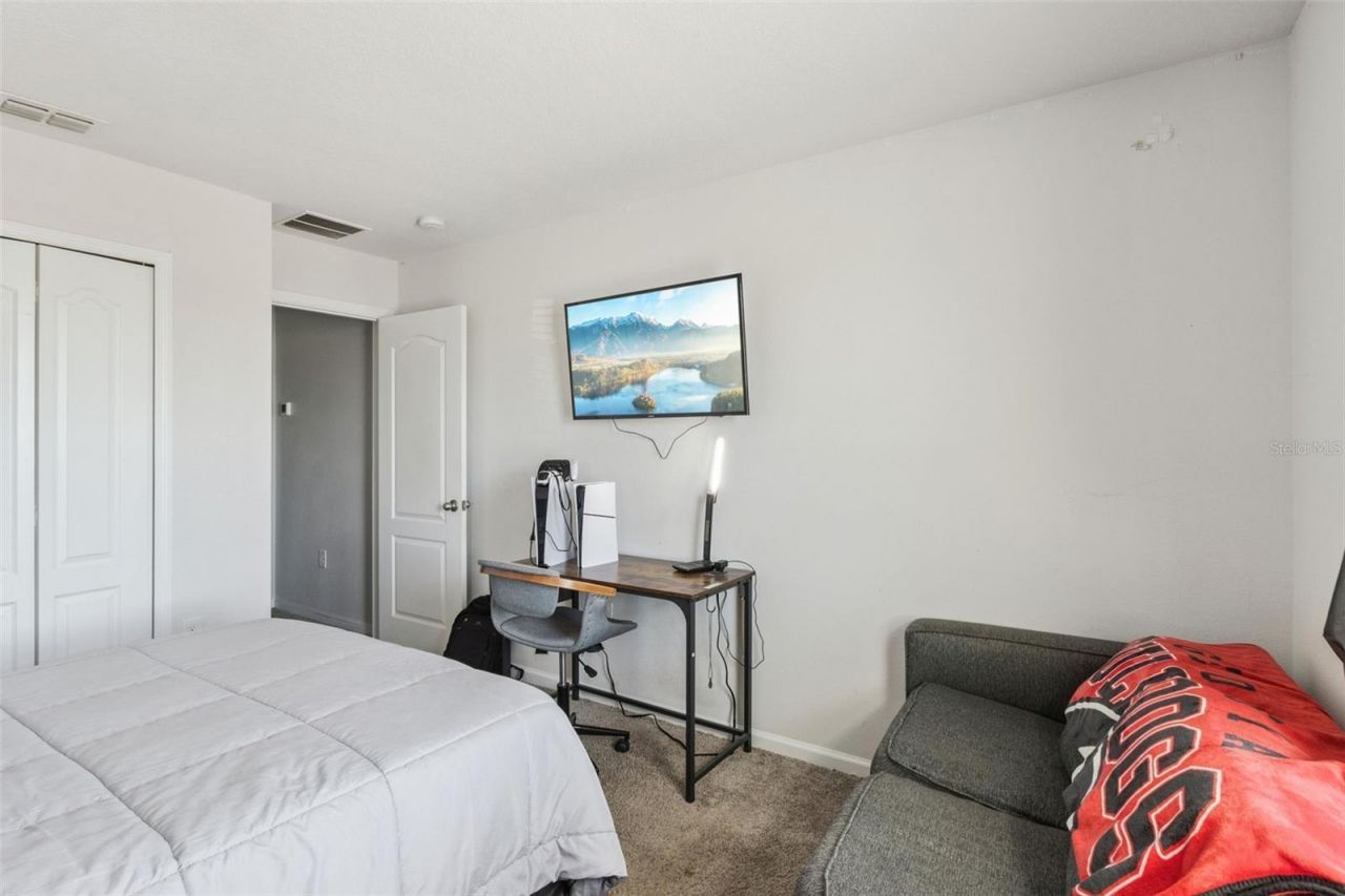 252 Summershore Drive , Auburndale, FL 33823 Photo