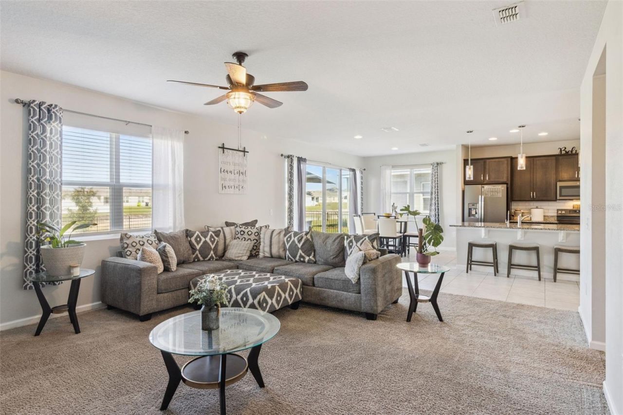 252 Summershore Drive , Auburndale, FL 33823 Photo