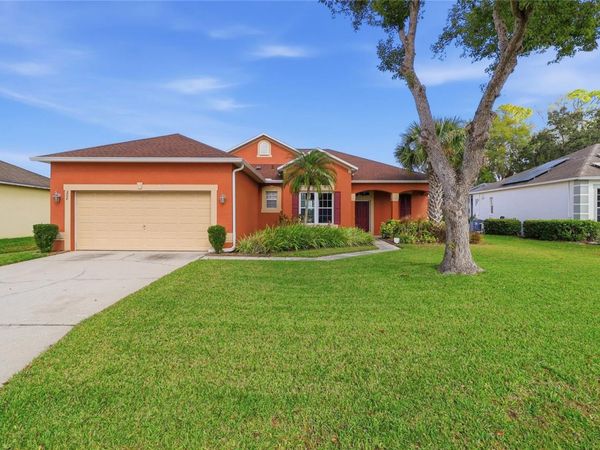 204 GOLF COURSE PARKWAY , DAVENPORT, FL 33837