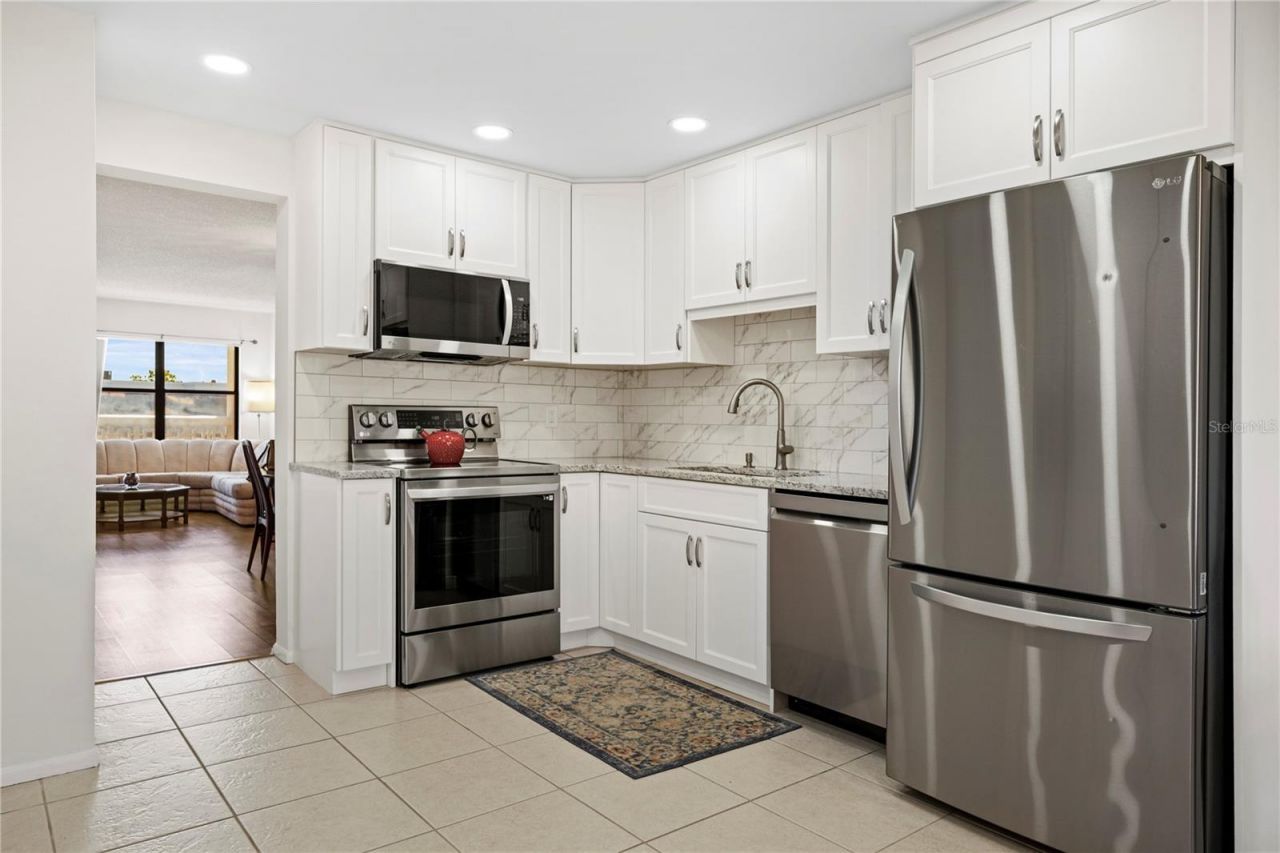 4910 Bay Street Ne, Unit 311, Saint Petersburg, FL 33703 Photo