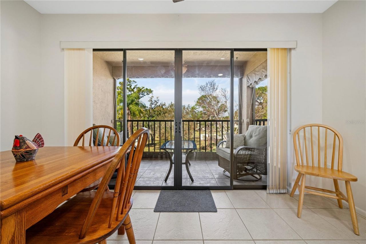 4910 Bay Street Ne, Unit 311, Saint Petersburg, FL 33703 Photo