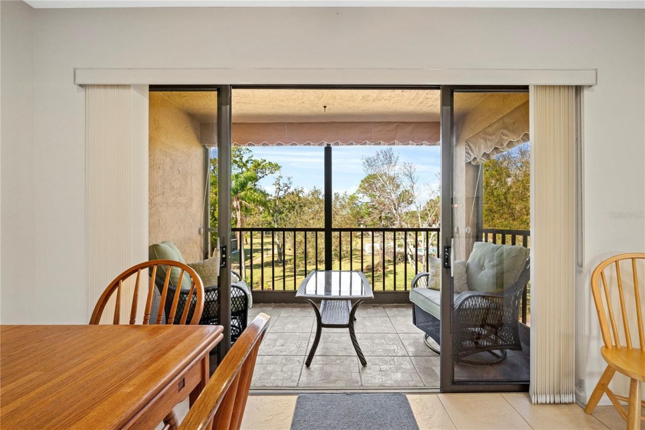 4910 Bay Street Ne, Unit 311, Saint Petersburg, FL 33703 Photo