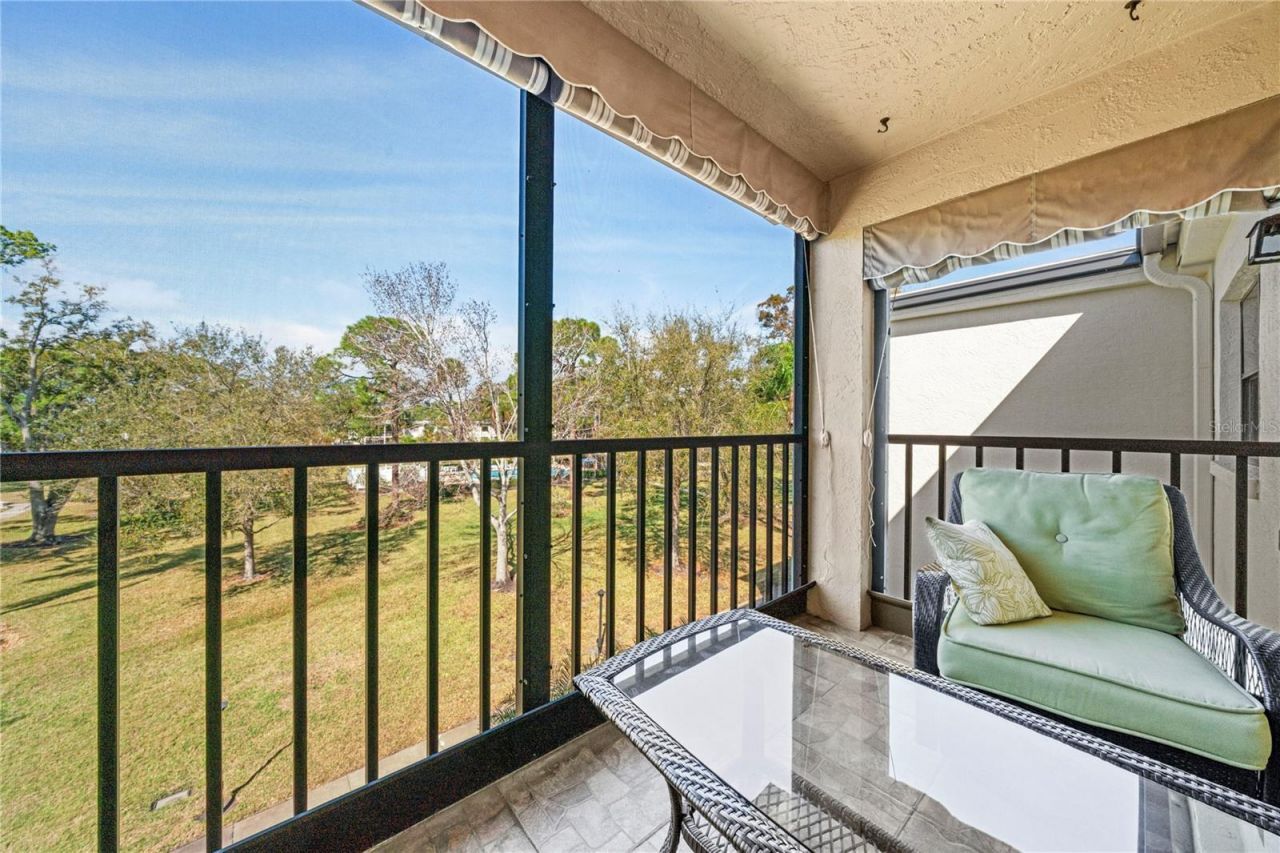 4910 Bay Street Ne, Unit 311, Saint Petersburg, FL 33703 Photo