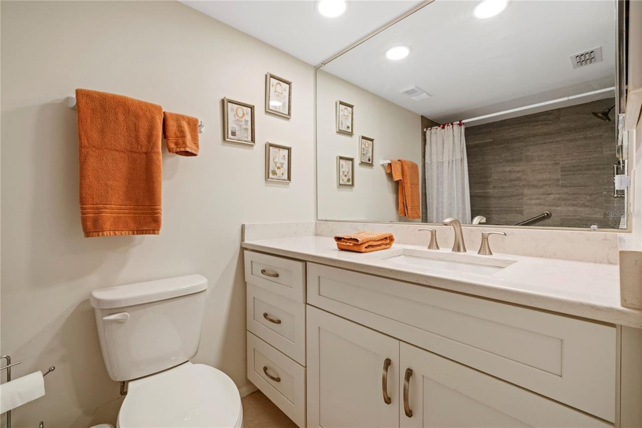 4910 Bay Street Ne, Unit 311, Saint Petersburg, FL 33703 Photo