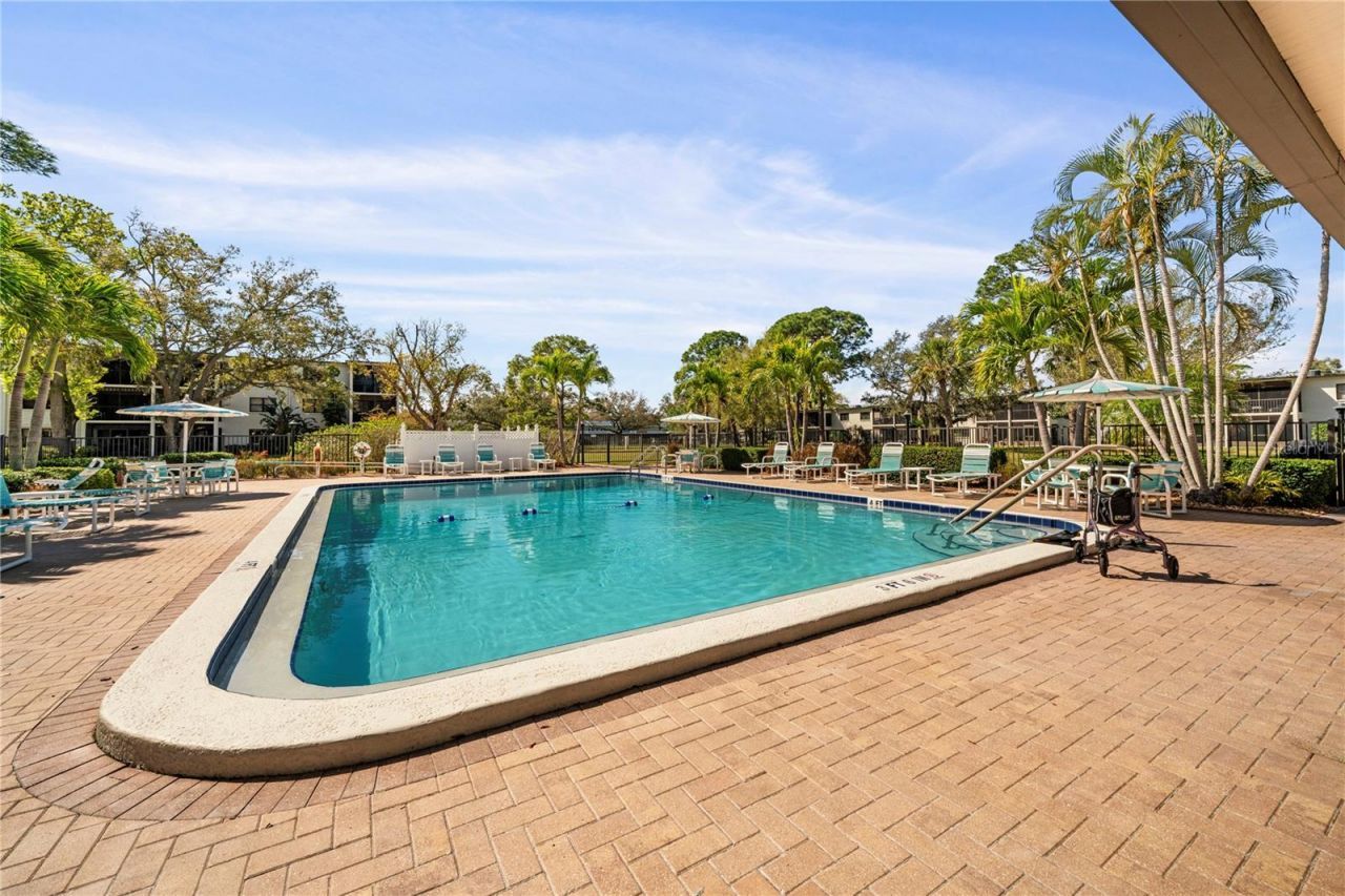 4910 Bay Street Ne, Unit 311, Saint Petersburg, FL 33703 Photo