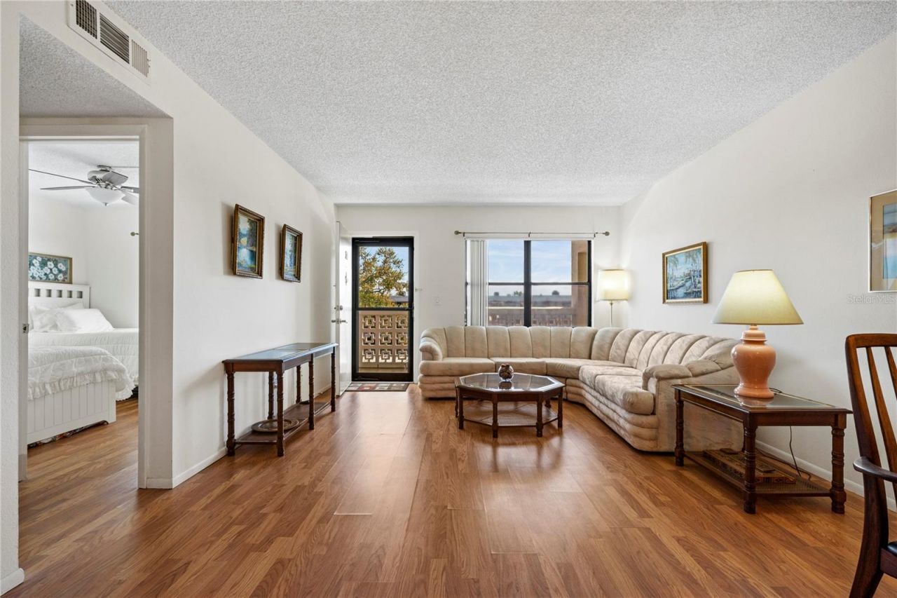 4910 Bay Street Ne, Unit 311, Saint Petersburg, FL 33703 Photo