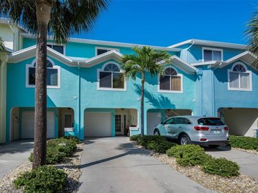 140 MARCDALE BOULEVARD, INDIAN ROCKS BEACH, FL 33785