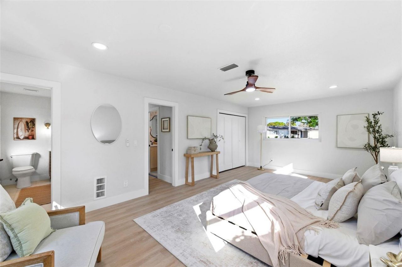 5220 27th Avenue N, Saint Petersburg, FL 33710 Photo