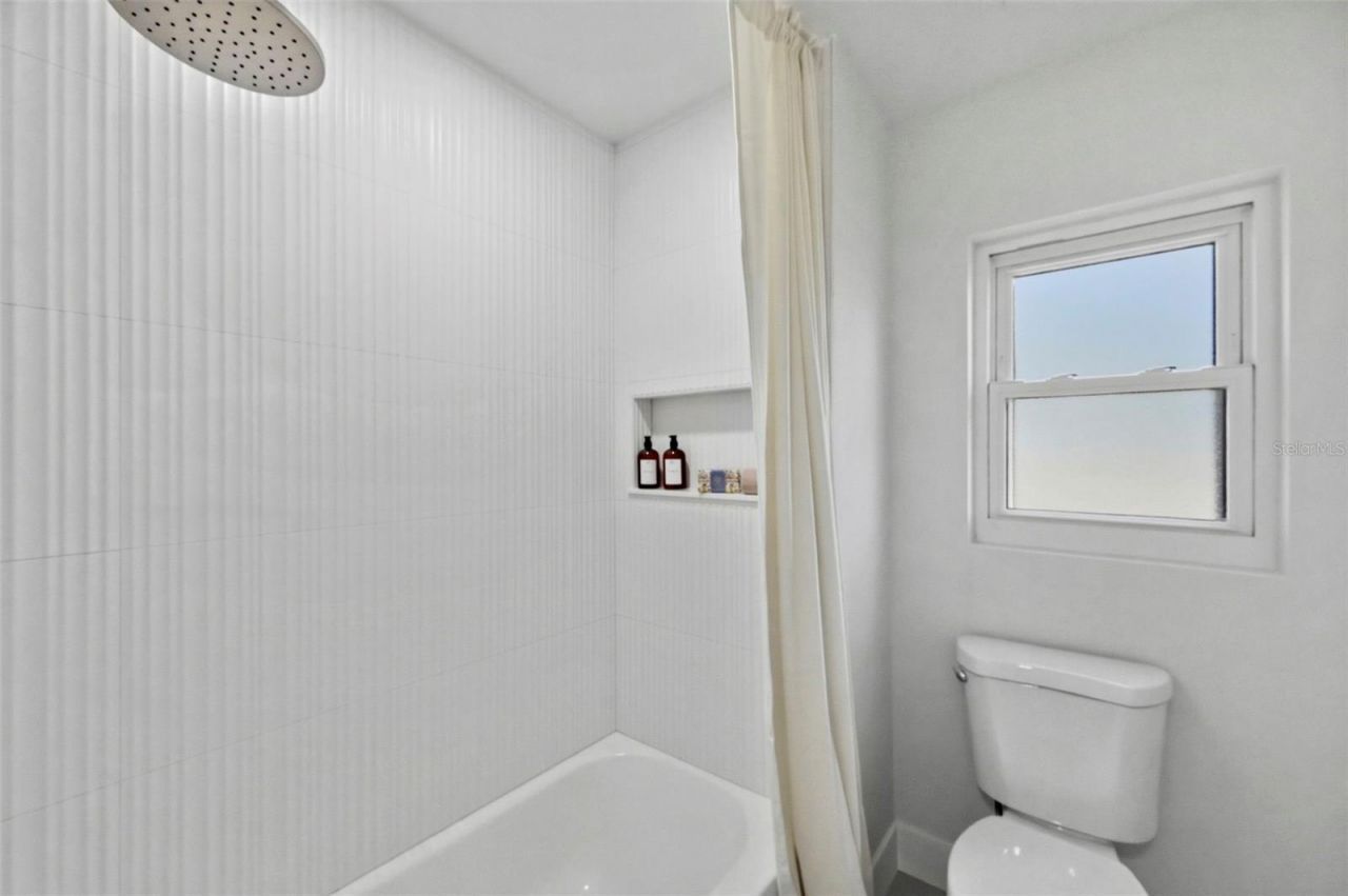 5220 27th Avenue N, Saint Petersburg, FL 33710 Photo