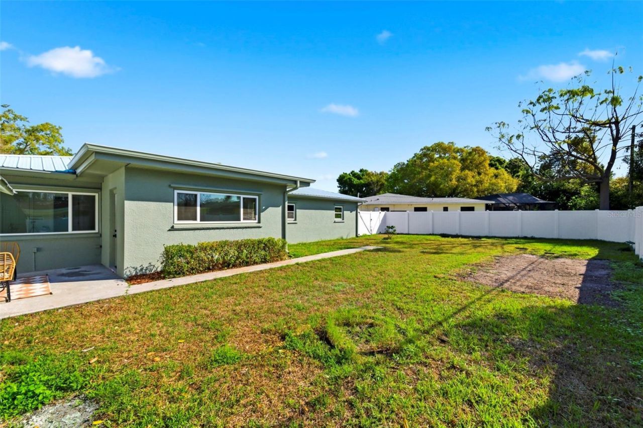 5220 27th Avenue N, Saint Petersburg, FL 33710 Photo