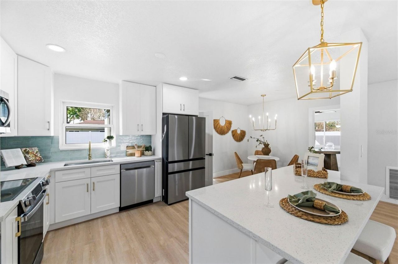 5220 27th Avenue N, Saint Petersburg, FL 33710 Photo