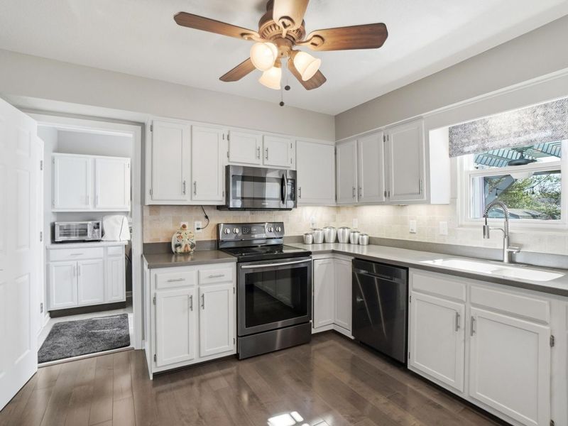 425 Ablemarle Circle, Delaware, OH 43015 Photo 17