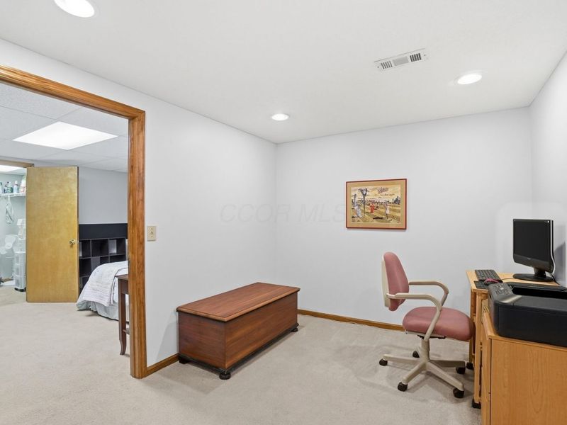 425 Ablemarle Circle, Delaware, OH 43015 Photo 41