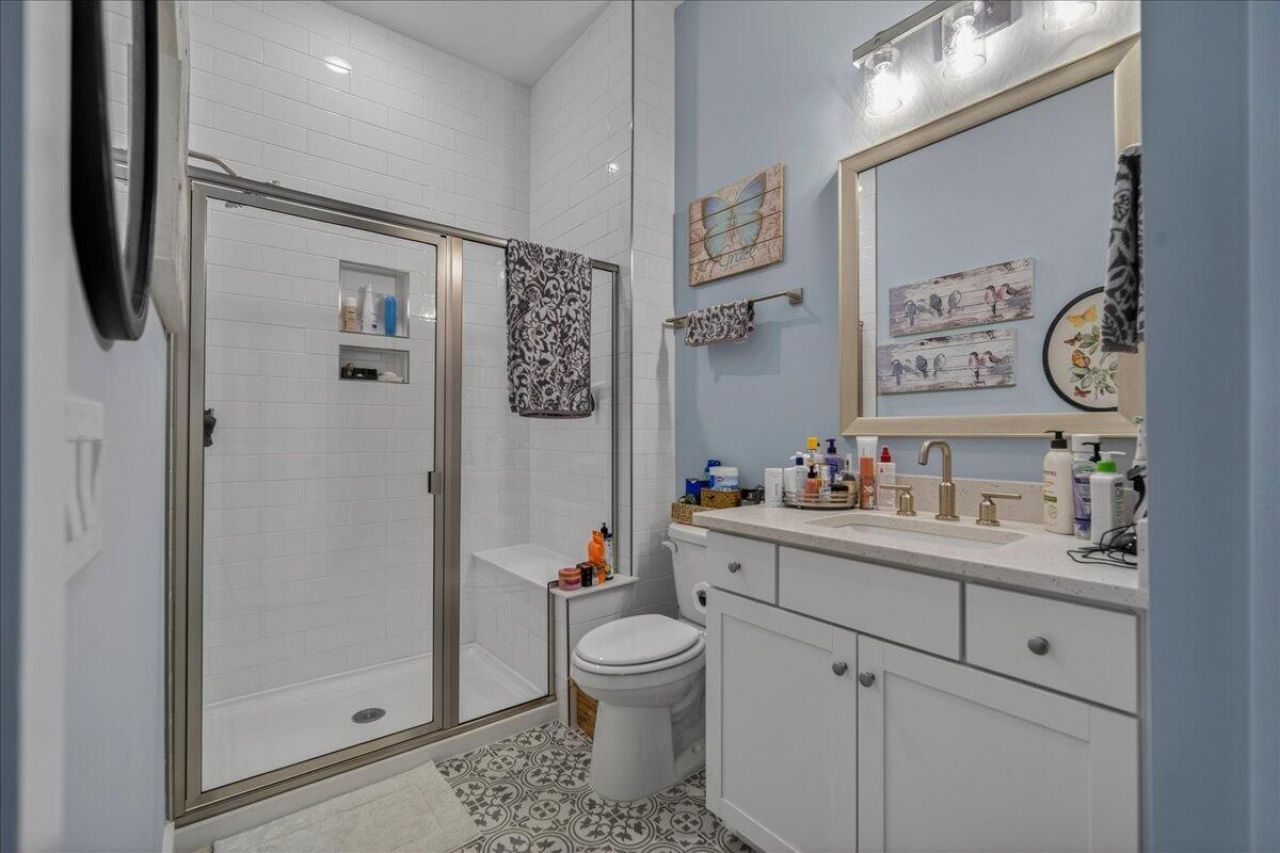 546 Marsh Cove Circle Photo 11