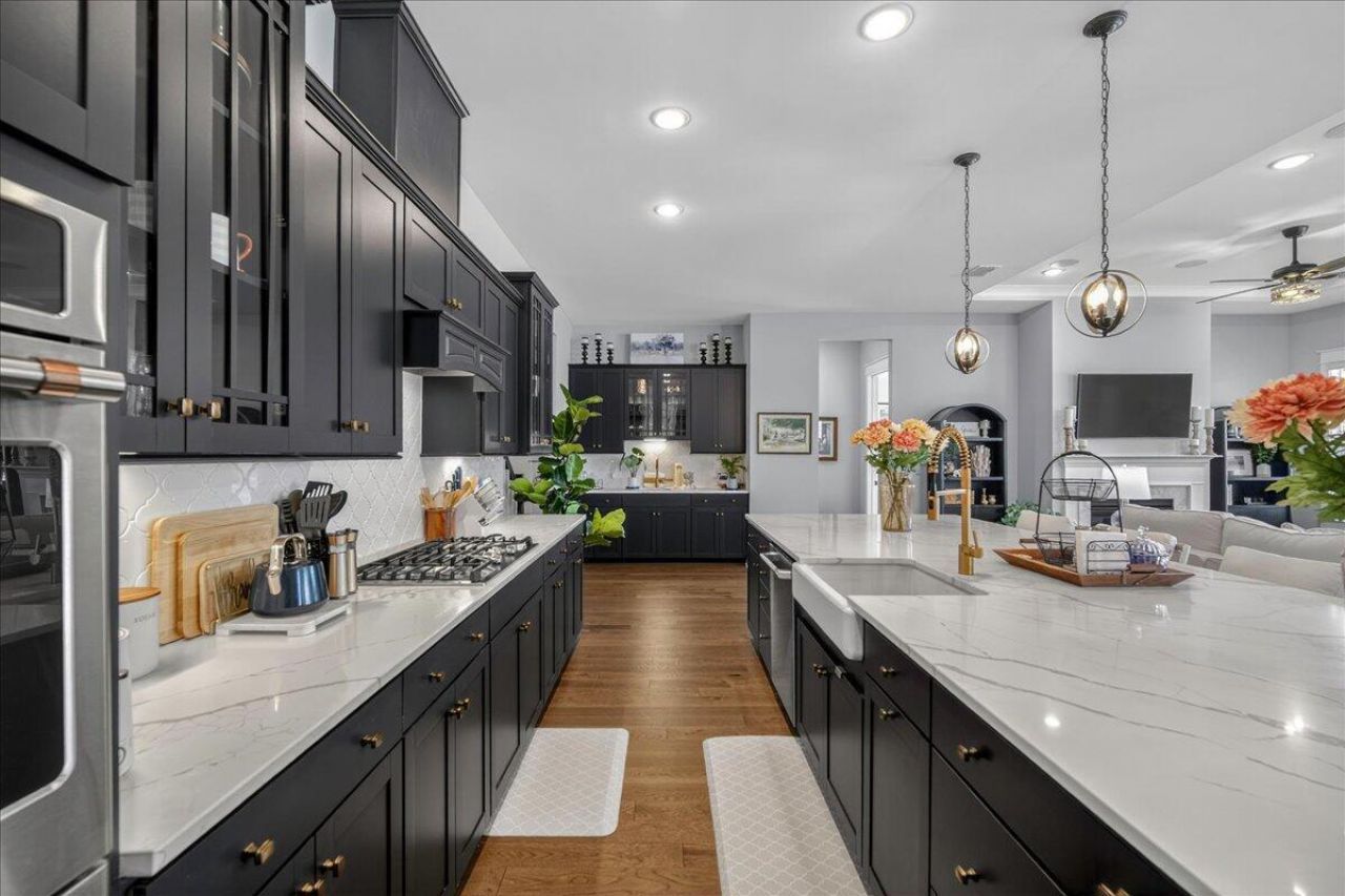 546 Marsh Cove Circle Photo 19