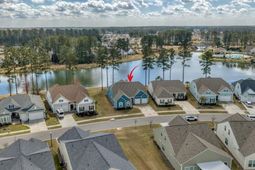 546 Marsh Cove Circle photo 4