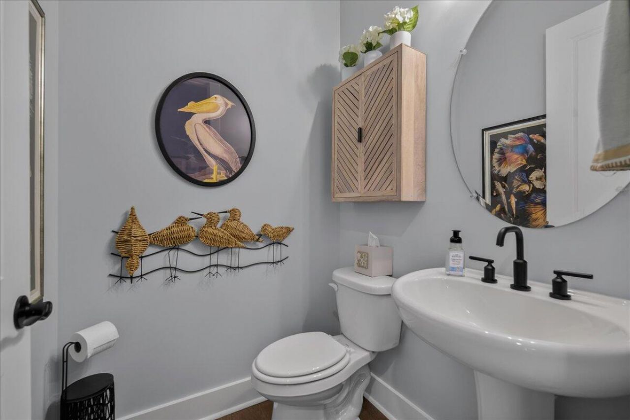 546 Marsh Cove Circle Photo 8