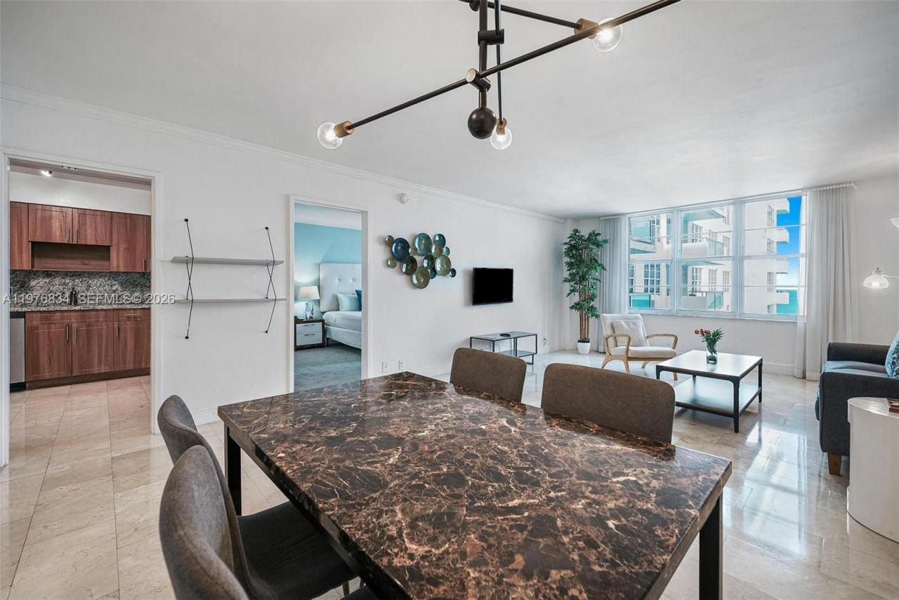 5101 Collins Ave, Unit 11L, Miami Beach, FL 33140 Photo