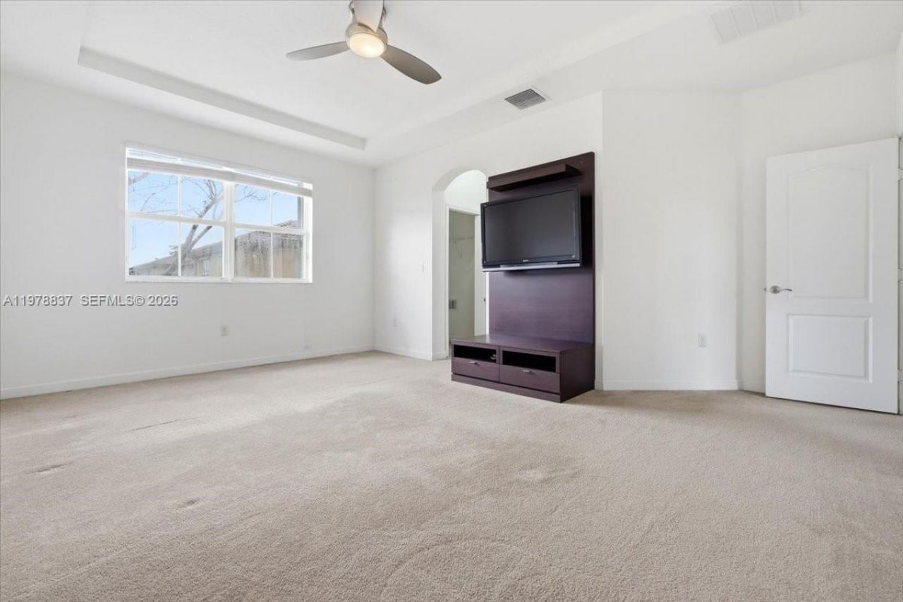 8730 NW 110th Ave , Doral, FL 33178 Photo