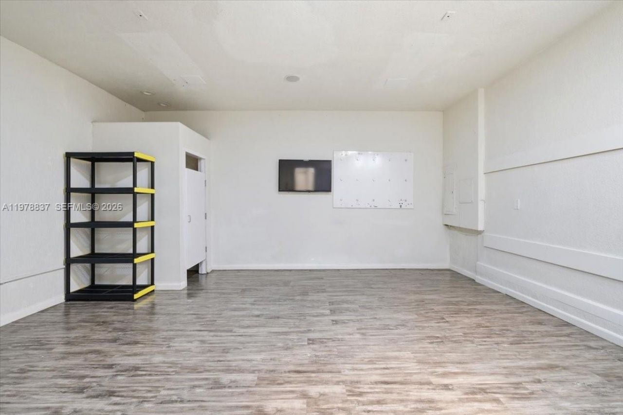 8730 NW 110th Ave , Doral, FL 33178 Photo