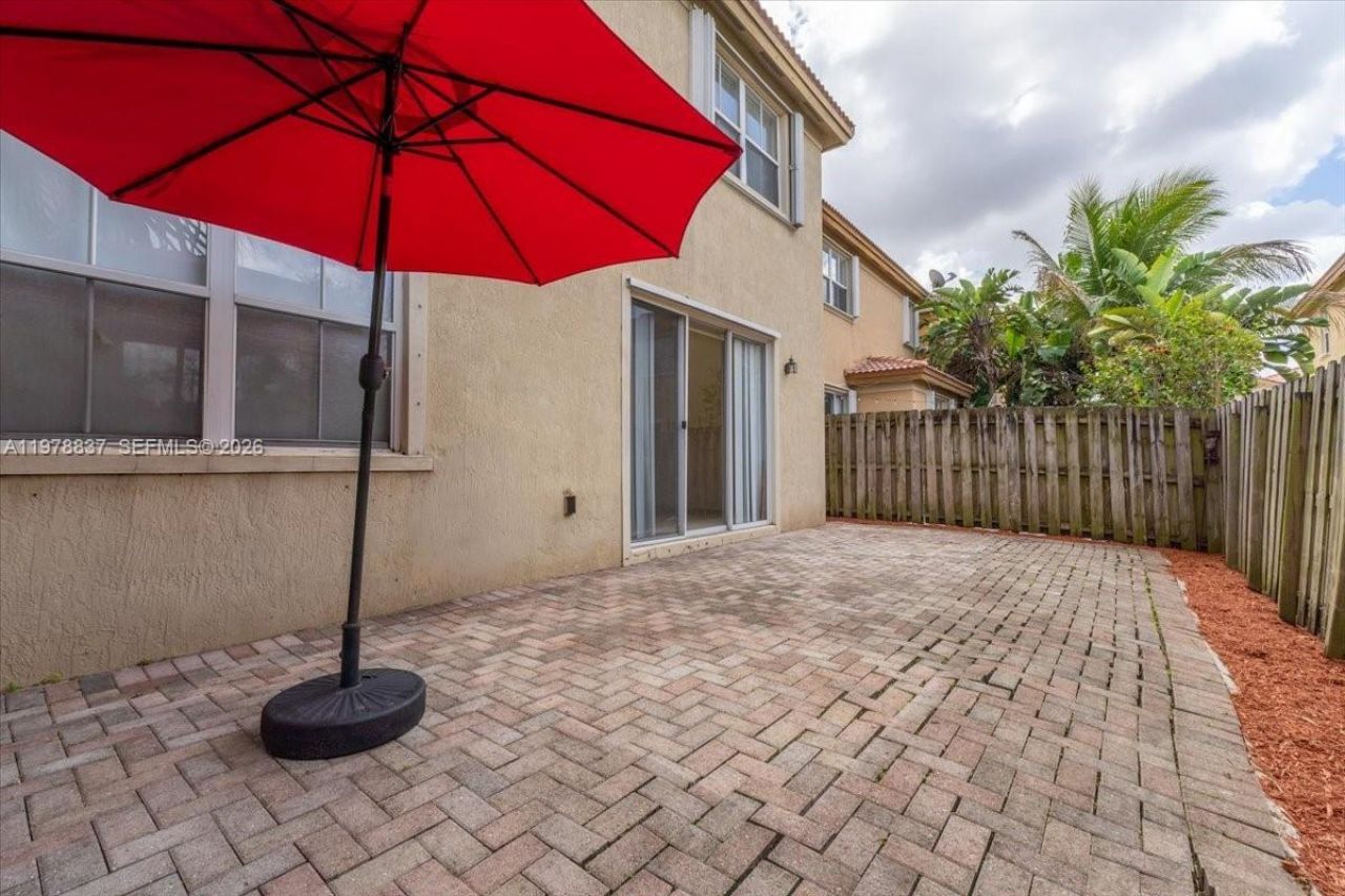 8730 NW 110th Ave , Doral, FL 33178 Photo