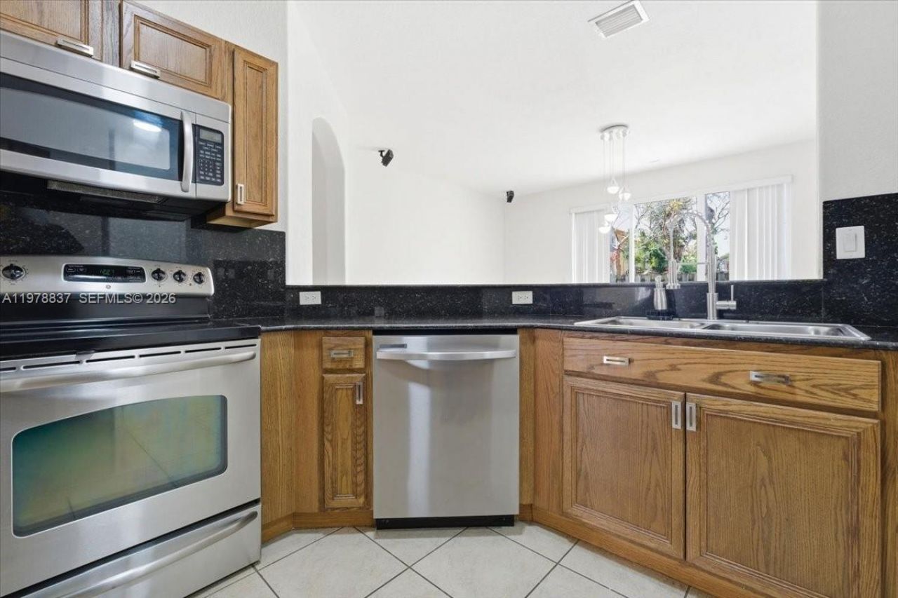 8730 NW 110th Ave , Doral, FL 33178 Photo