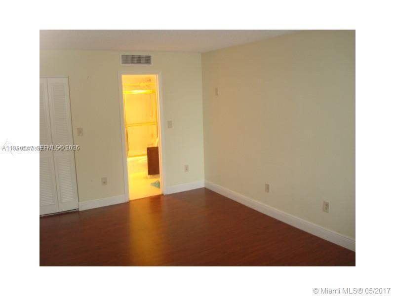 14211 N Kendall Dr, Unit 106E, Miami, FL 33186 Photo