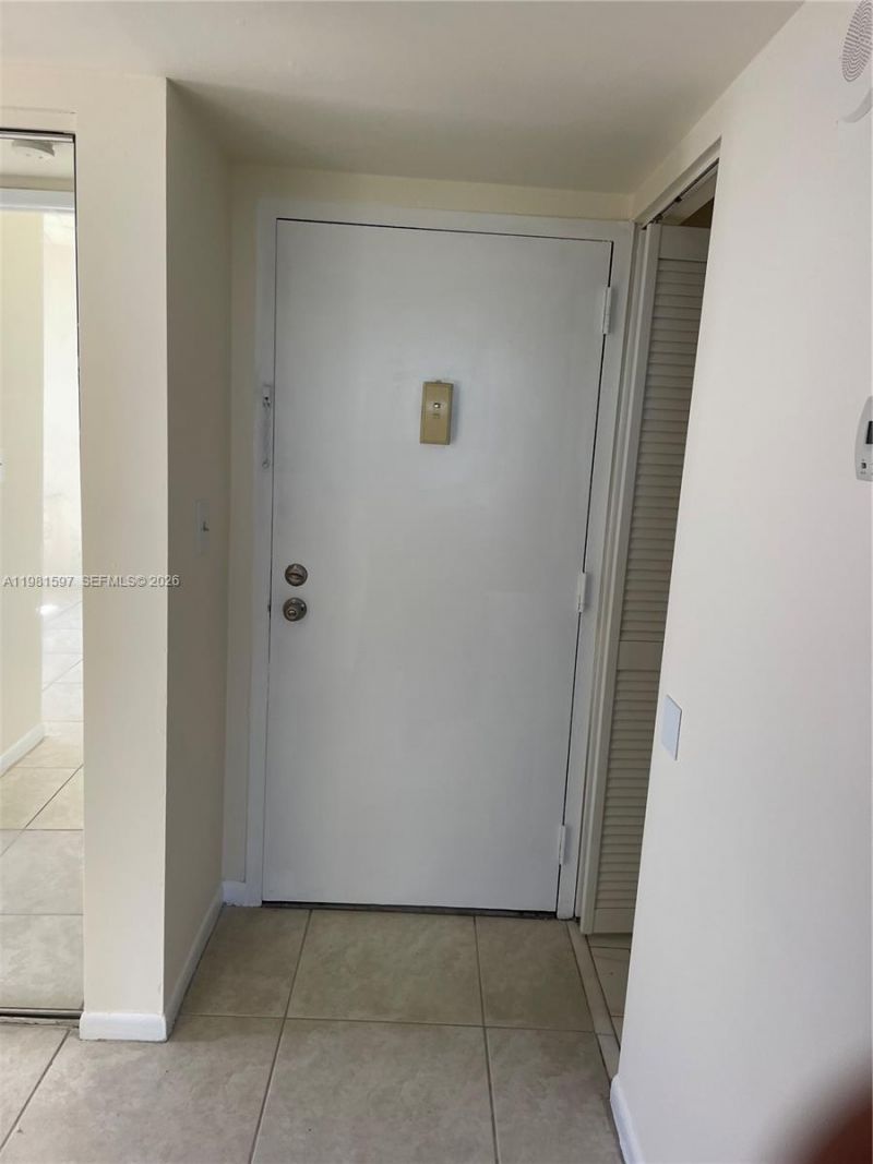 1700 NW N River Dr, Unit 901, Miami, FL 33125 Photo