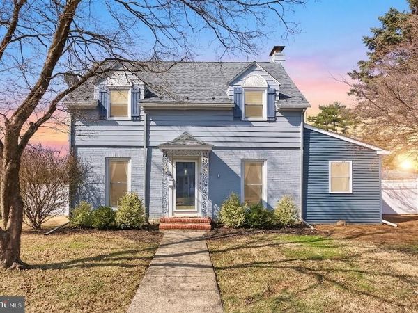 2145 HENDERSON STREET, BETHLEHEM, PA 18017