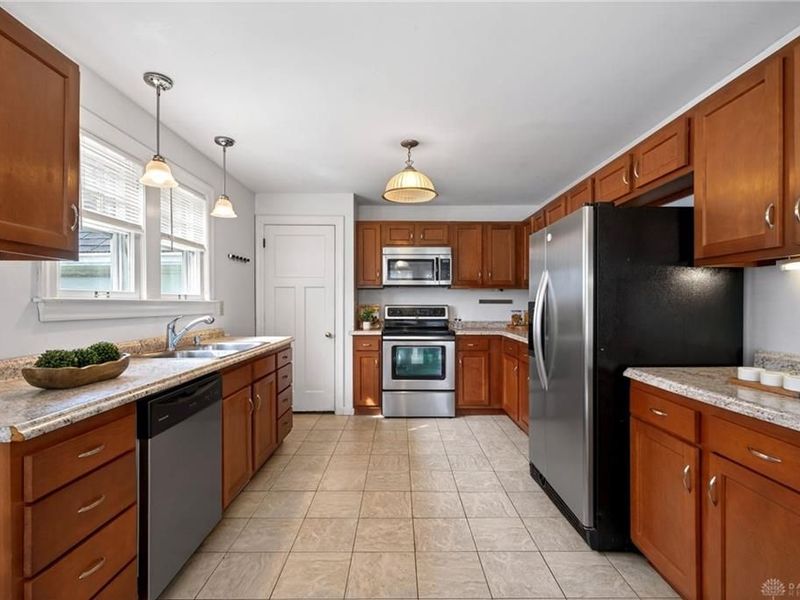 2162 Broadway Street, Springfield, OH 45504 Photo 18