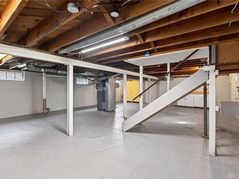 2162 Broadway Street, Springfield, OH 45504 Photo 33